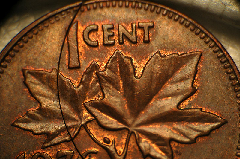 1976-Cent-With-Incomplete-Curved-Clip