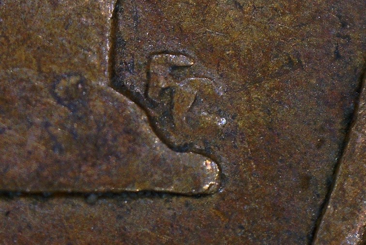 Some-Bank-Roll-Finds.