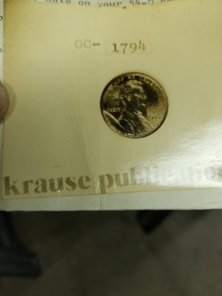 Looking-For-A-Value-For-1975-Lincoln-Error-Cents-With-Major-Die-Break.