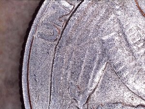 1983-P-Washing-Quarter-With-Interesting-Strikes-/-DDO?-/-Die-Cracks-/Finish