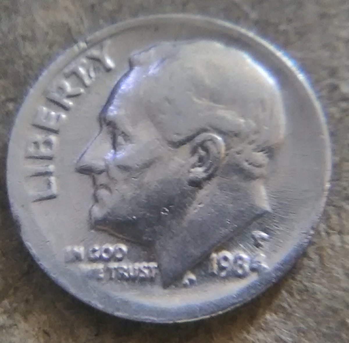 1984-P-Roosevelt-Dime-Possible-Doubling-Error-Or-Something-Else
