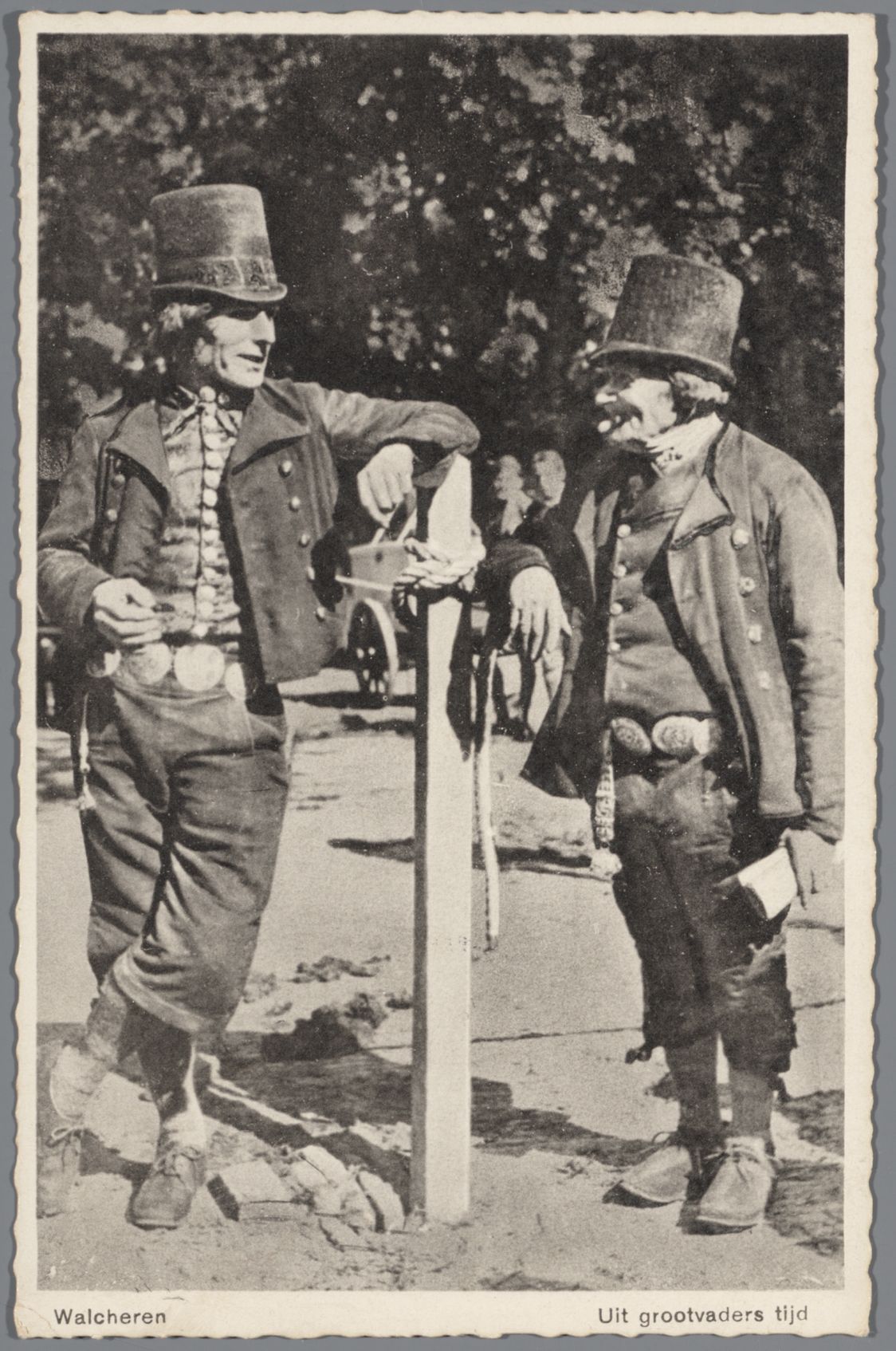 An-Odd-Pair-Of-Portrait-Eight-Reales