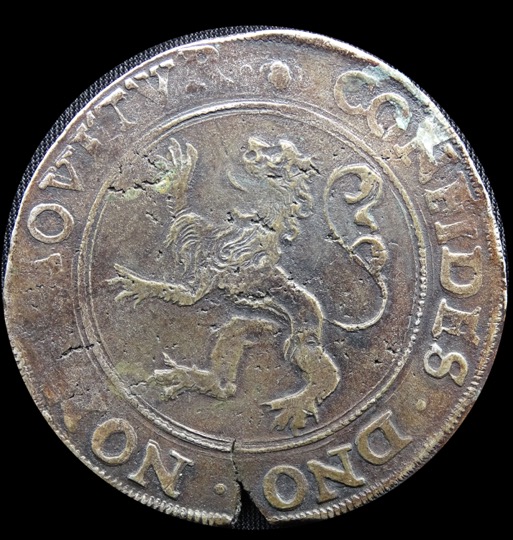 Show-Us-Your-Worst-Counterfeit!