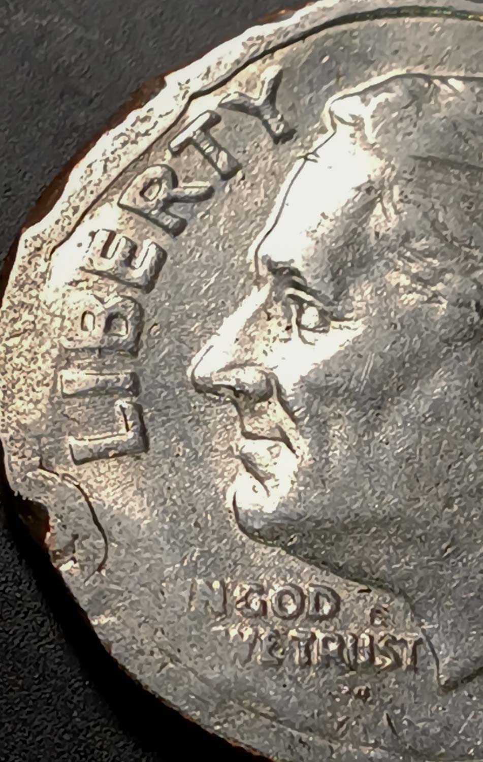 2002-P-Roosevelt-Dime-Error-Or-Damage?