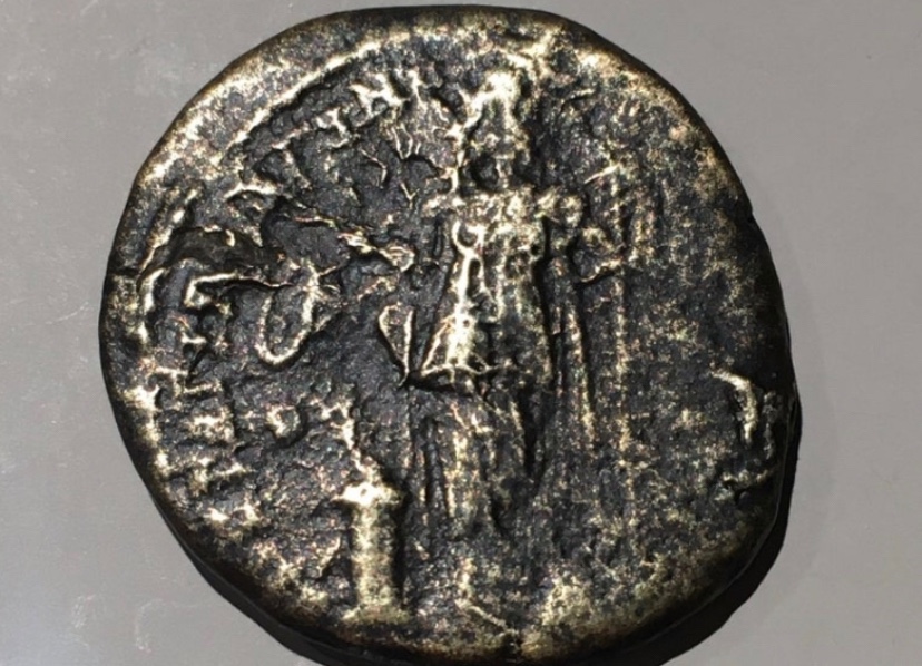 ID-Help---Bronze-Roman-Coin