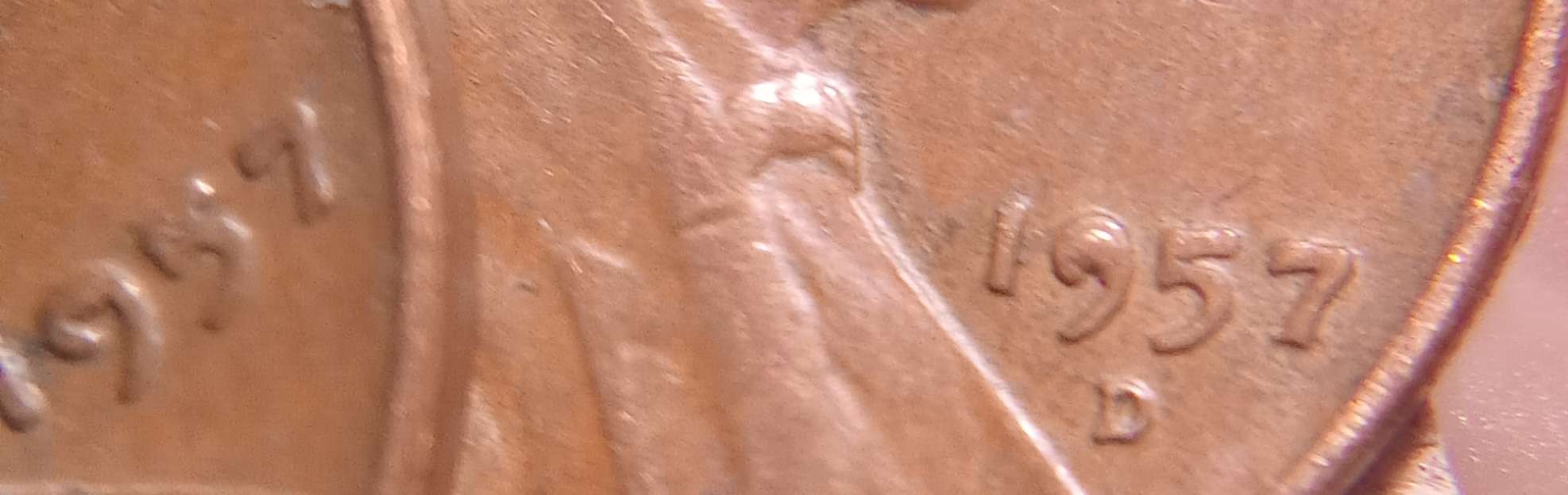 1957-P-1-Cent,-1957-D-1-Cent.-Do-These-2-Coins-Have-Die-Chips?