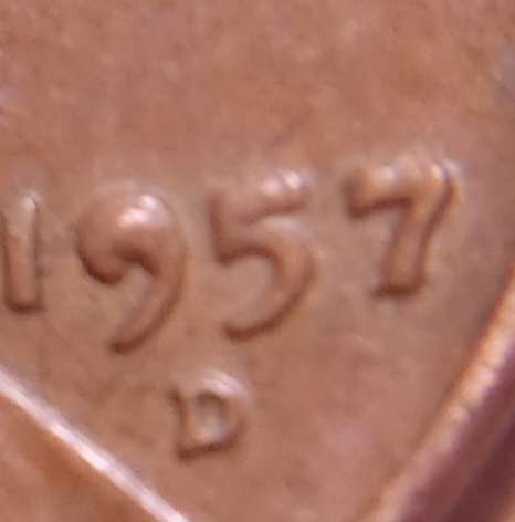 1957-P-1-Cent,-1957-D-1-Cent.-Do-These-2-Coins-Have-Die-Chips?
