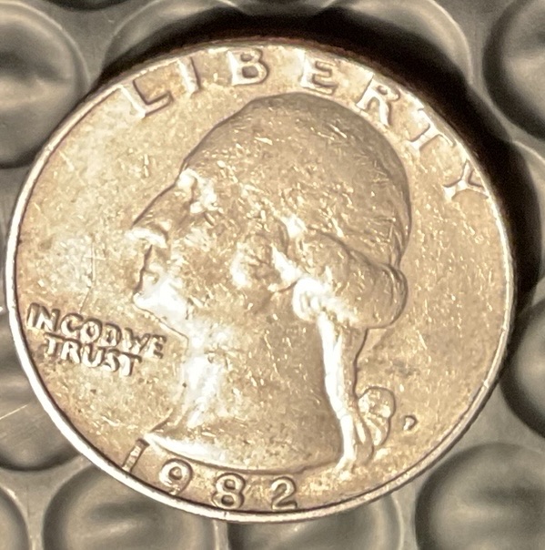 1982-P-Quarter-DDR,-Or-?