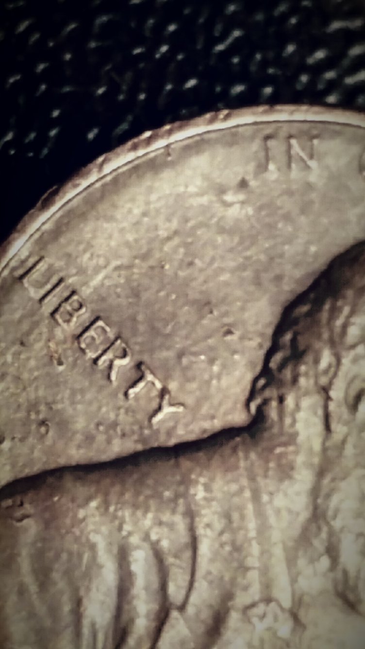 1988-D-Lincoln-Penny.-Error-On-Liberty-&-Date?.-Help