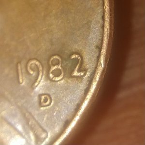 1982-D.-Lmc--Small-&-Large-Date.