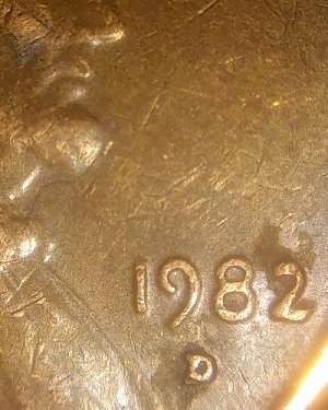 1982-D.-Lmc--Small-&-Large-Date.