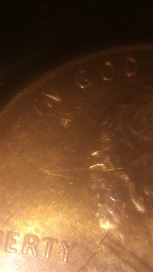 2014-D-Lincoln-Penny-Error.-?