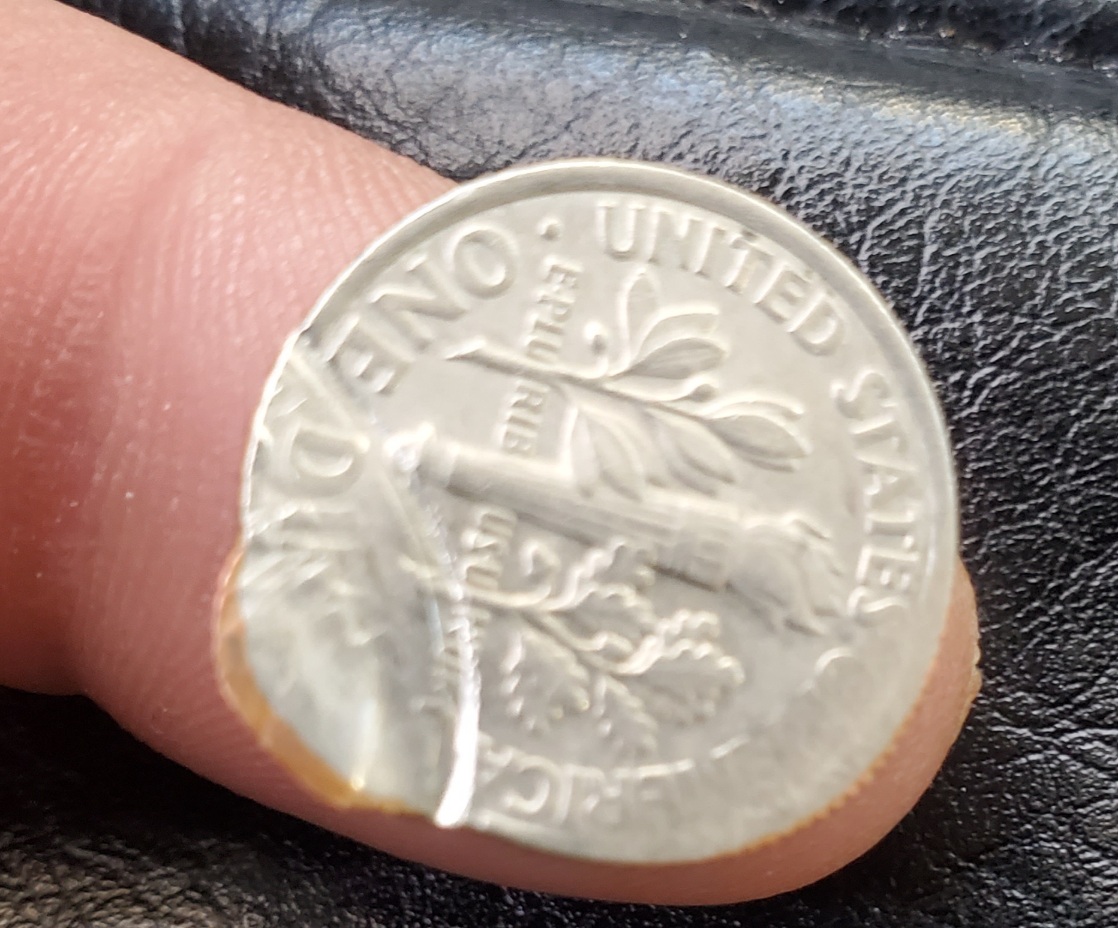 Weird-Dime.-I-Don't-Know-Anything-About-Coin-Errors-But-I-Found-This-Weird-Looking-Dime-20xx-D