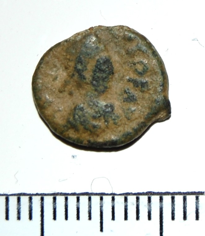 Ae4-Marcianus,-Monogram-Reverse