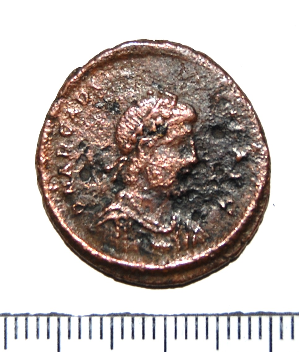 Ae2-Of-Arcadius,-Gloria-Romanorum-Type