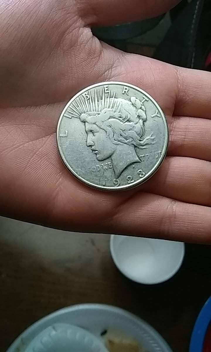 Can-Someone-Tell-Me-If-This-Coin-Is-Real-Or-What-Kind-Of-Coin-I-Have,-Peace-Dollar