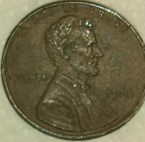No-Mint-1988-Lg.-One-Cent-US-Vs.-Standard-1988-Us.-Mint-Penny