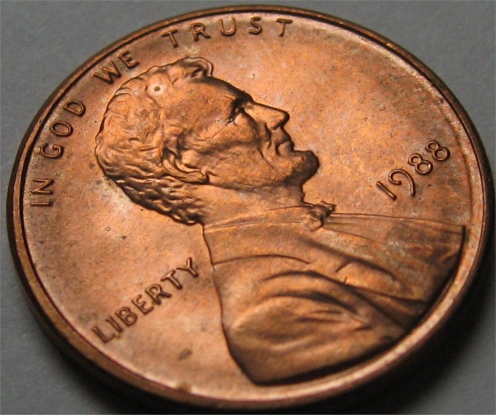 New-Desk-Lamp-Coins-And-Pictures