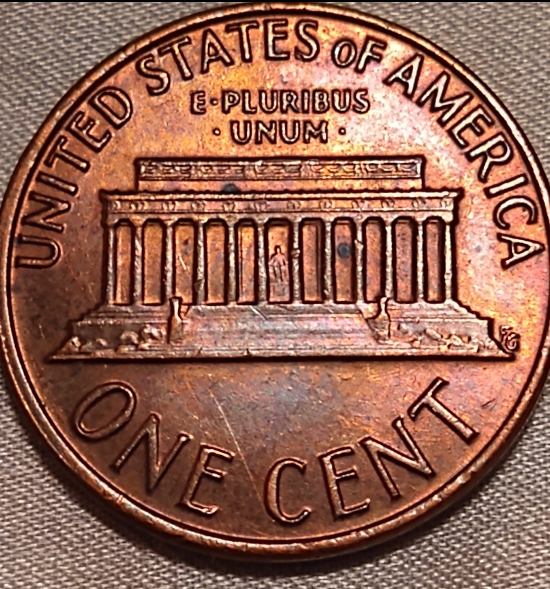 An-Interesting-Looking-1976-Penny