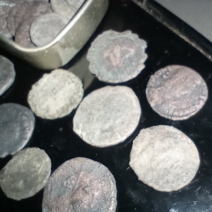 Variety-Of-Ancient-Don't-Know-What-I-Have-Or-Value