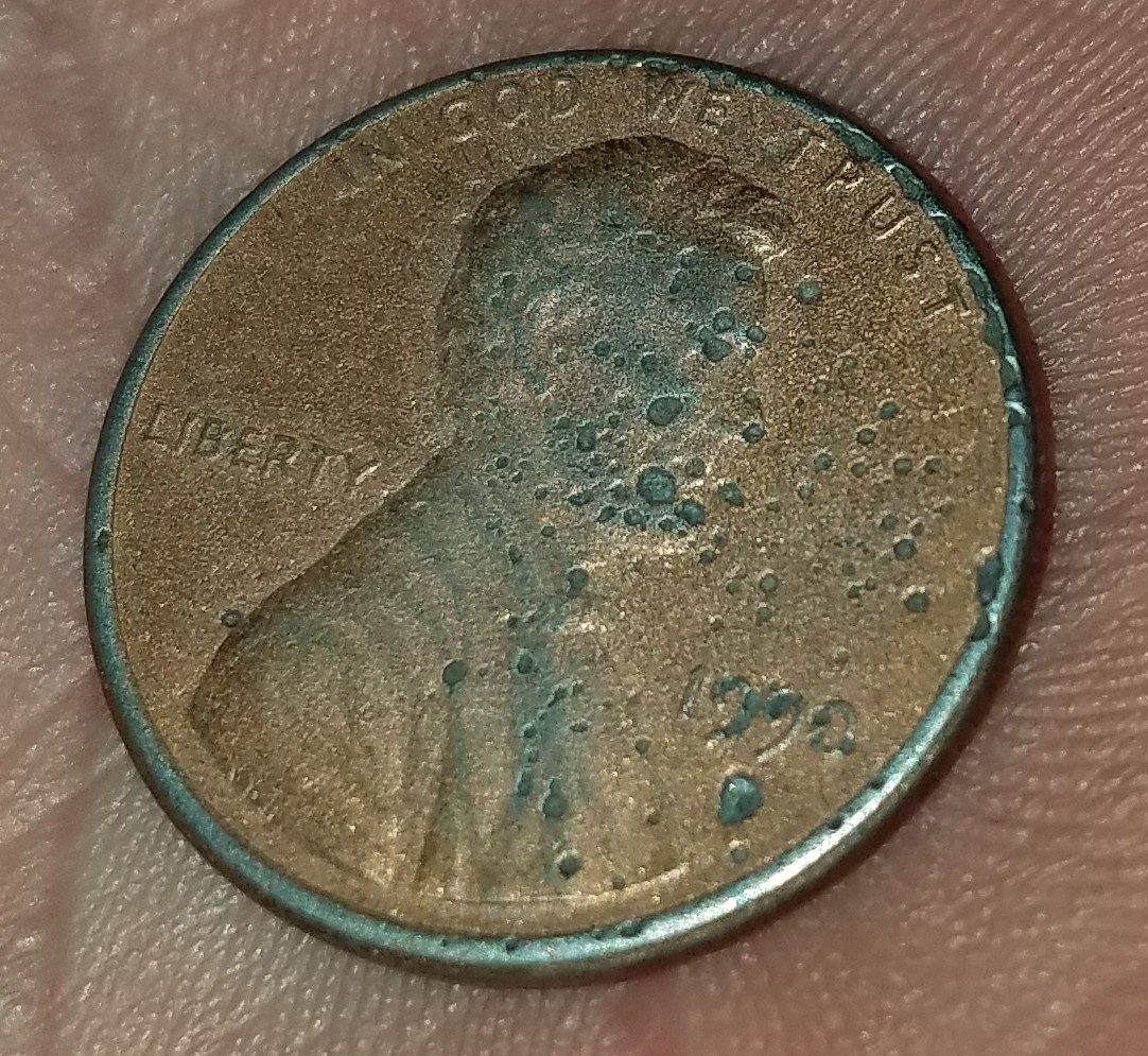 1990-Lincoln-Memorial-Cent---I-Have-No-Idea-How-To-Classify-This-Seemingly-Eroded-Penny