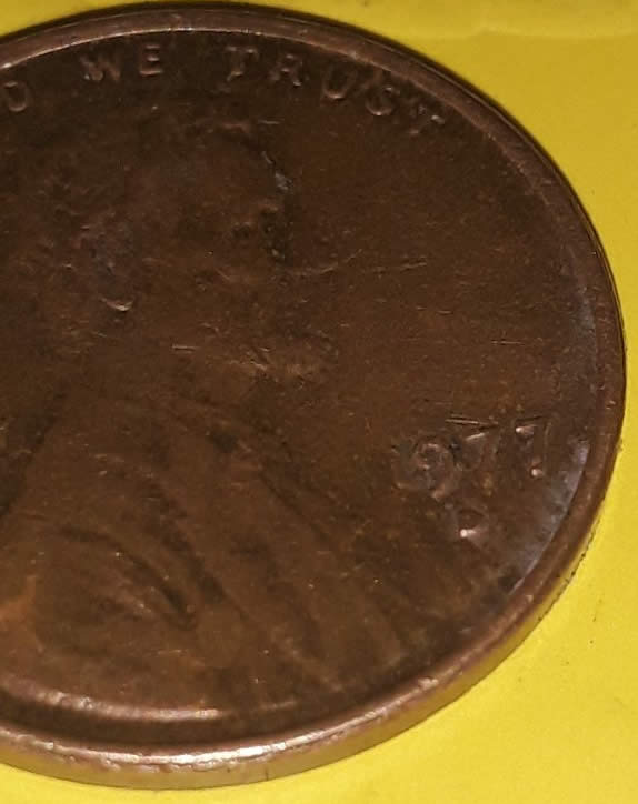 1977-Double-Stamped-Lincoln-Memorial-Penny.-Look-At-The-7-S