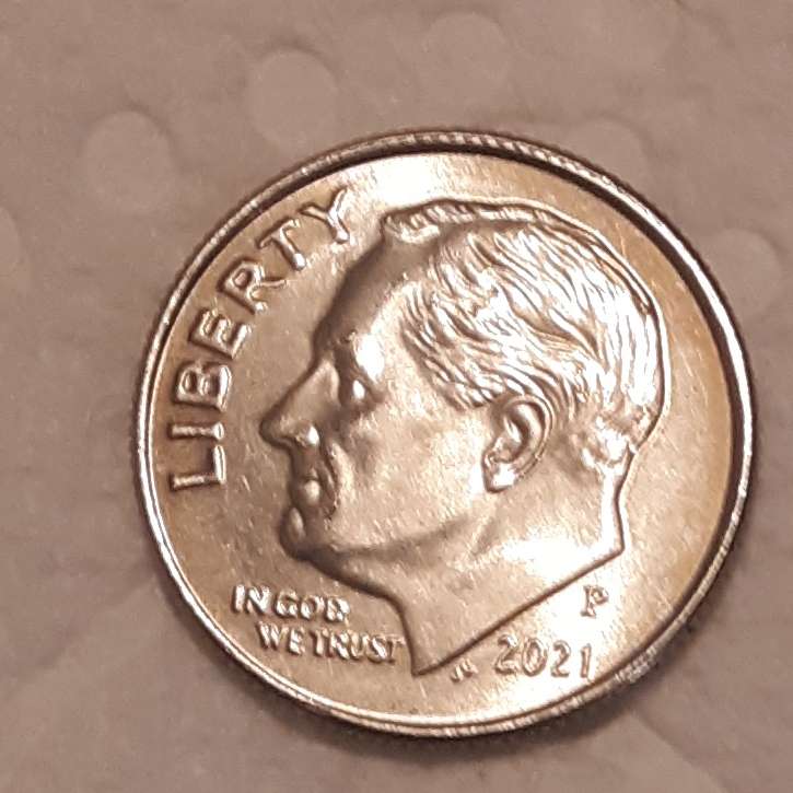 2021-Roosevelt-Dime-I-Have-2.-There-Are-Cuds-Below-The-Palm-And-Above-The-Eye-Is-This-Common?
