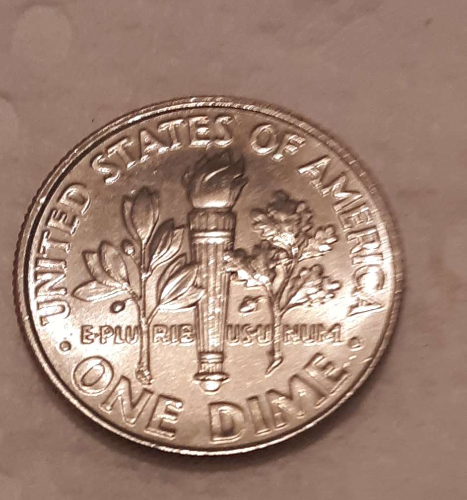 2021-Roosevelt-Dime-I-Have-2.-There-Are-Cuds-Below-The-Palm-And-Above-The-Eye-Is-This-Common?
