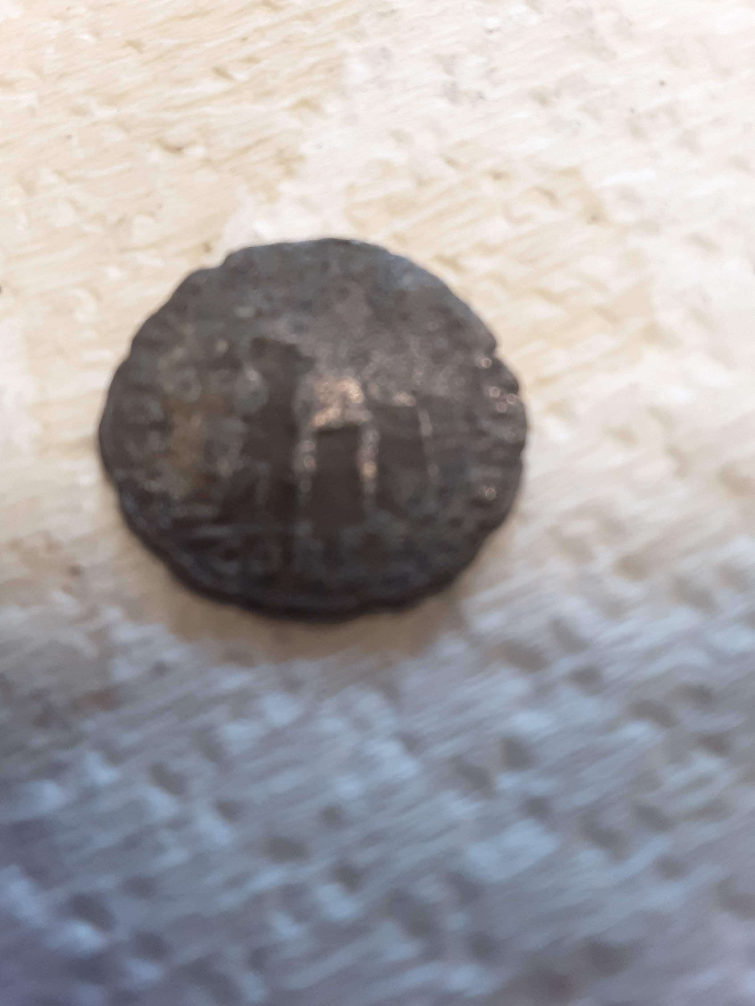 Found-In-Coin-Roll-Of-Dimes-Does-Anyone-Know-What-It-Is?-Thanks-Bentpenny