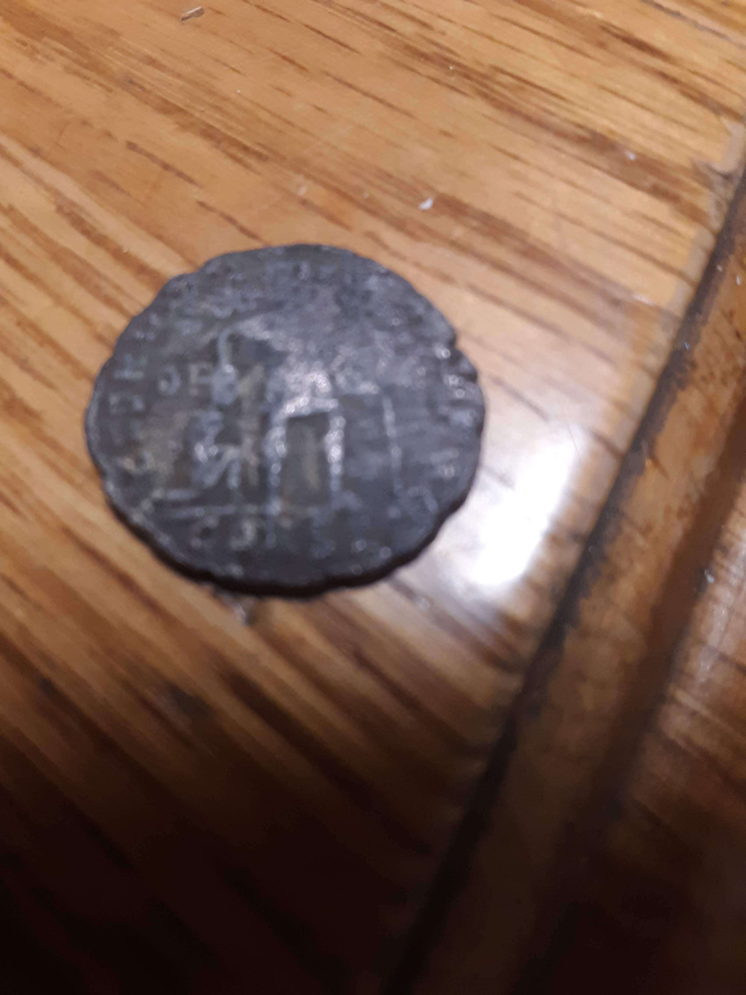 Found-In-Coin-Roll-Of-Dimes-Does-Anyone-Know-What-It-Is?-Thanks-Bentpenny