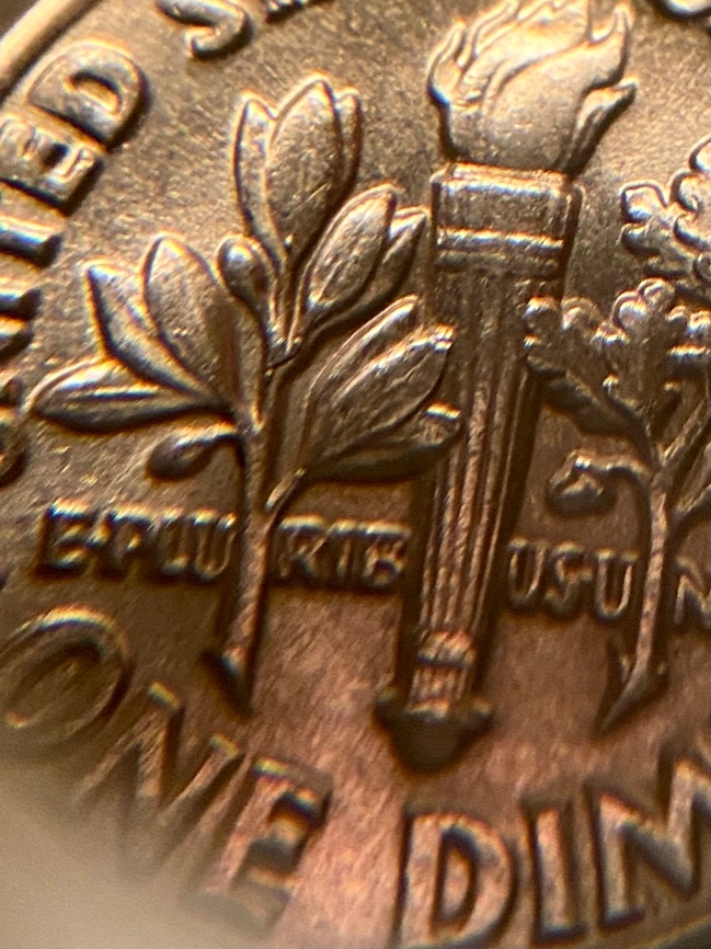 1981---D---Dime---FB---W/-Extra-Vein-On-Leaf