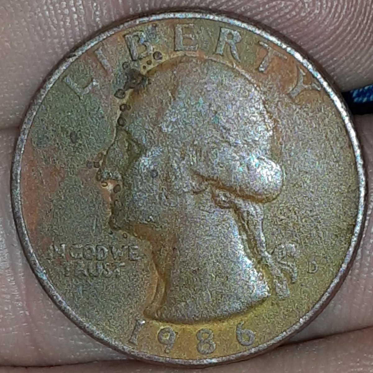 1986-D-Quarter-Copper/Reddish-Color