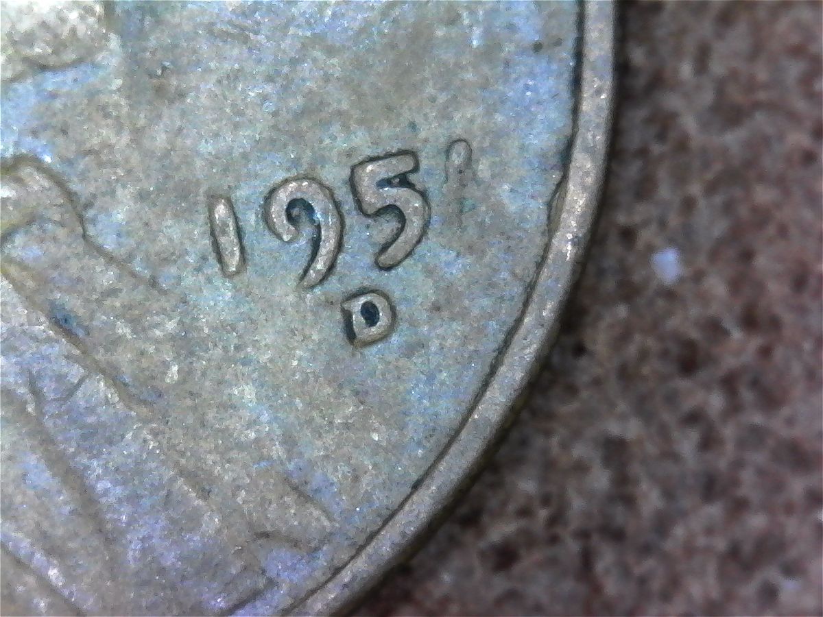 Lincoln-Cent-195?-D-Last-Digit-In-Date-Looks-Like-A-Slant-/