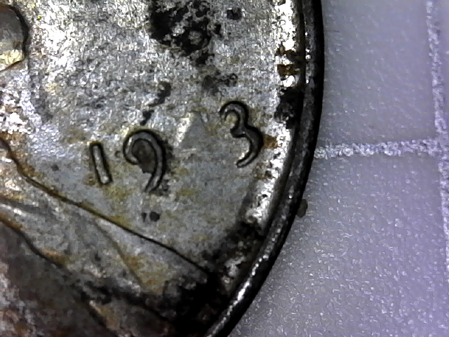 1943-Lincoln-Wheat-Cent-With-Odd-4-In-The-Date