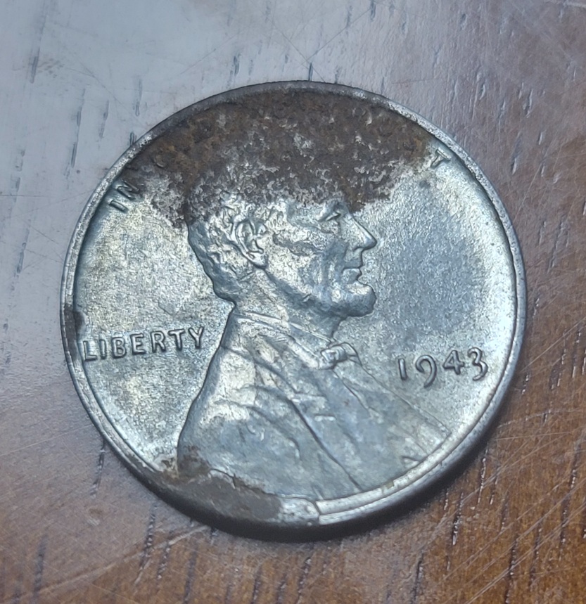 1982-No-Mint-Lincoln-Cent--Copper?-Too-Bad-It's-Not-In-Better-Condition-If-It-Is.