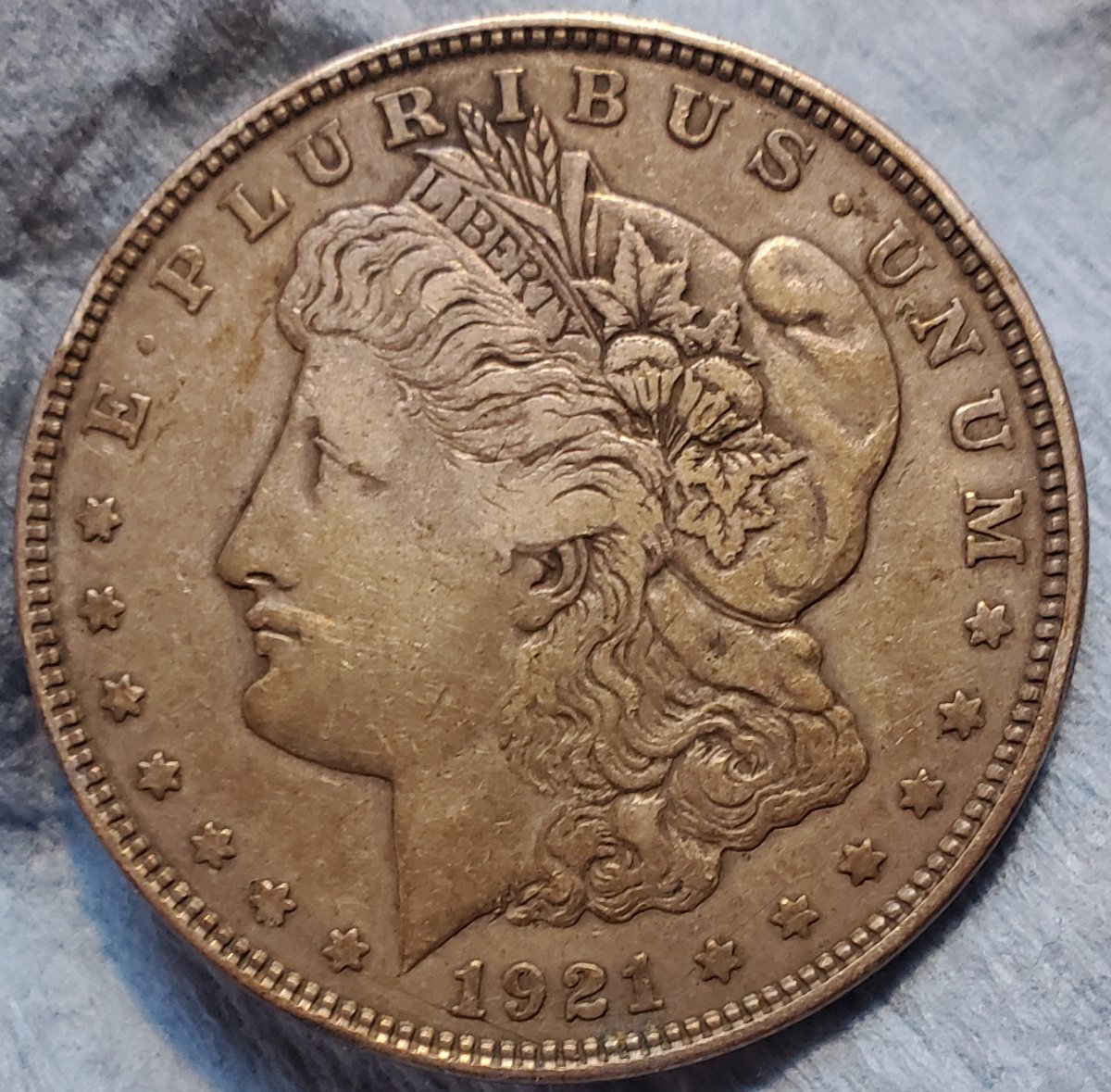Grade-On-This-Beauty,-1921-D-Morgan
