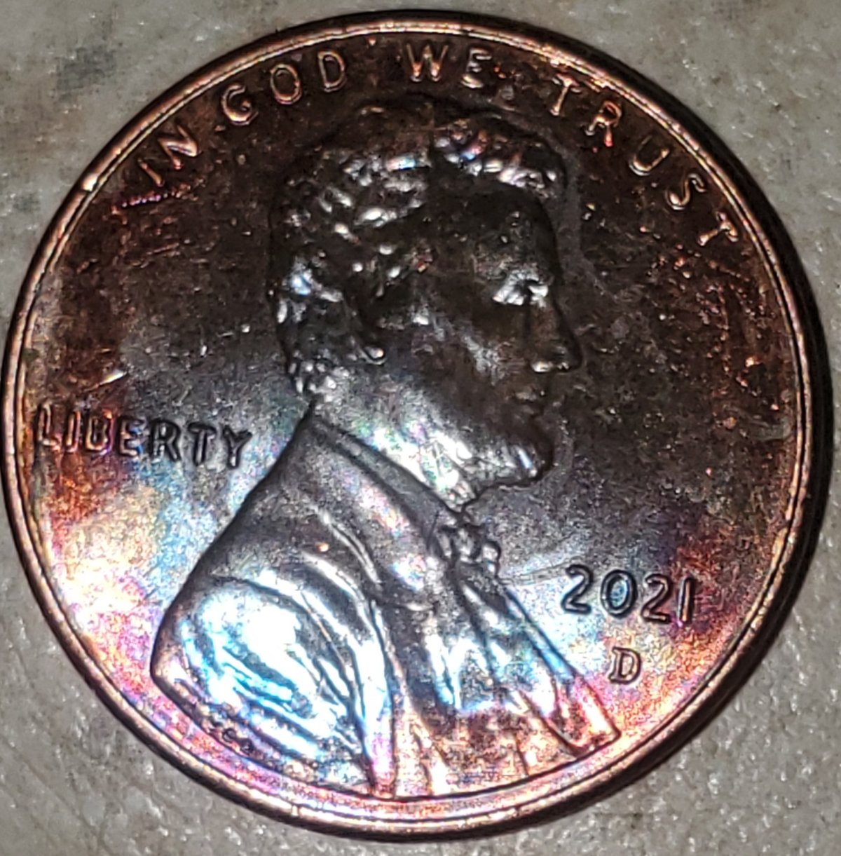 Found-This-Penny-2021-D-Penny-In-My-Pocket-Change,-Weird-Coloration