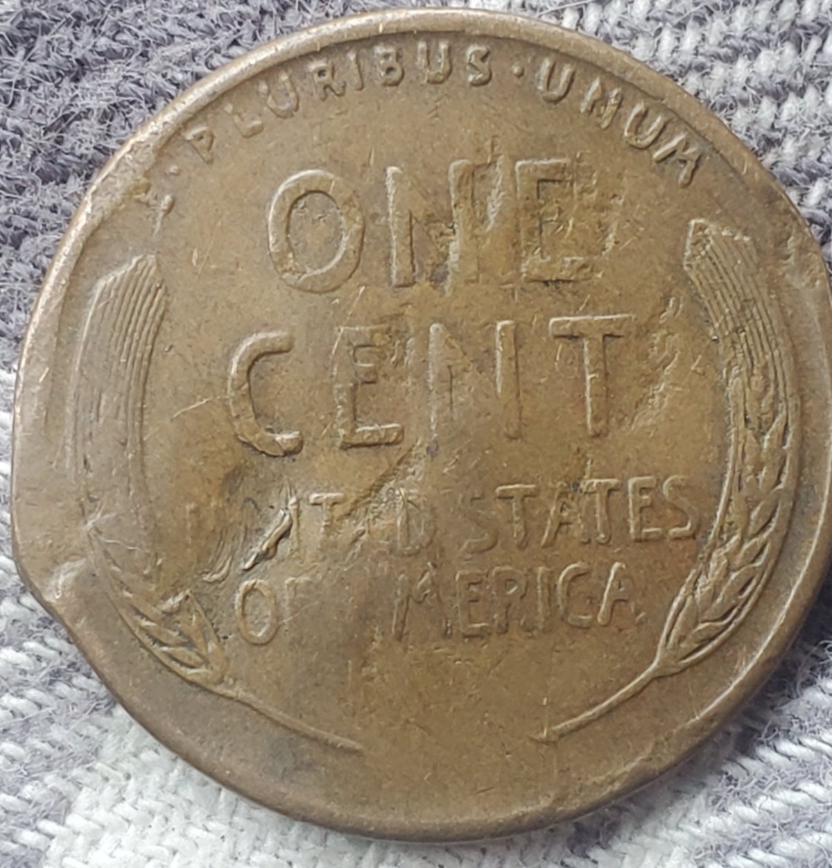 So-What-Is-Going-On-With-This-1942-D-Lincoln-Wheat-Penny?
