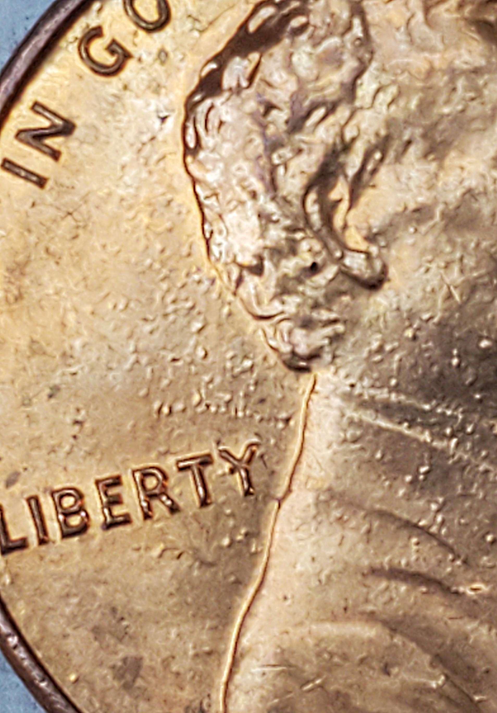 This-1983-D-Lincoln-Just-Looks-Different,-Not-Talking-About-The-Zinc-Dust