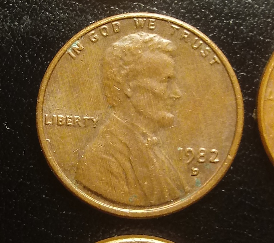 Need-Help-Identifying-Date-Size-On-1982-D-Copper-Pennies