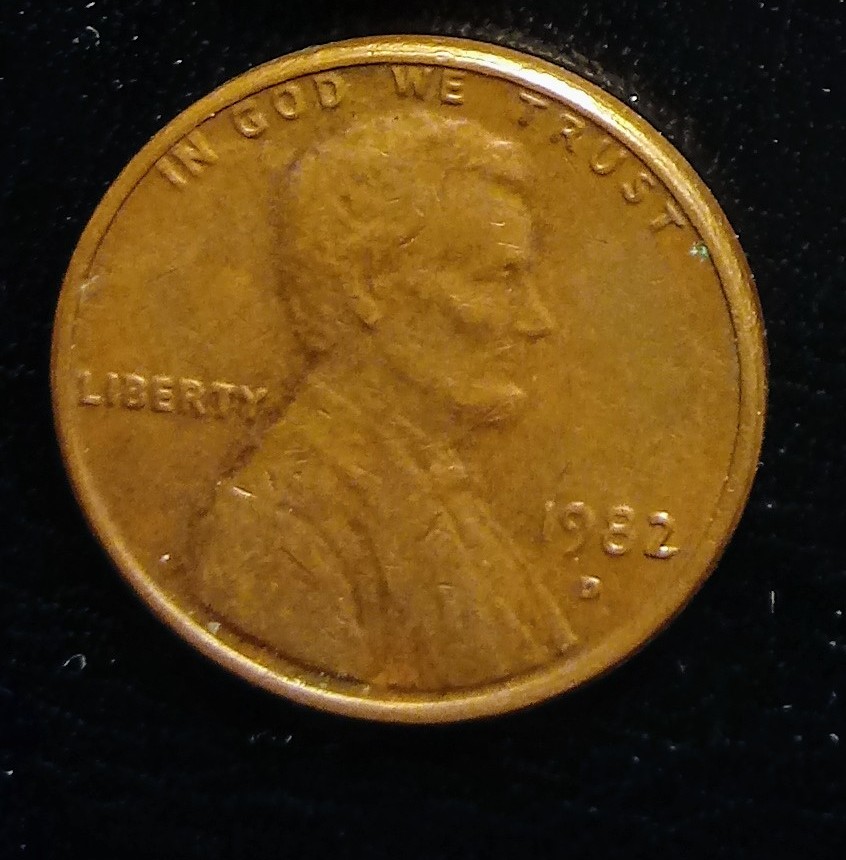 Need-Help-Identifying-Date-Size-On-1982-D-Copper-Pennies