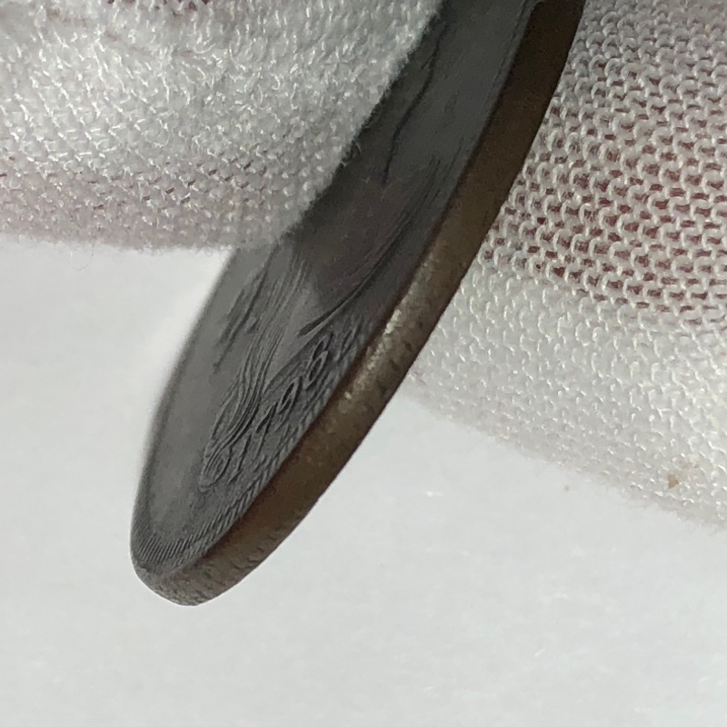 Show-Your-Coins-With-Different-Edges