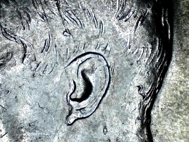 1964-Kennedy-Half-Dollar-Is-This-An-Error-Or-Just-A-Scratch?