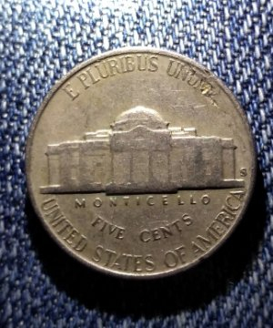 1949-Nickel-Looks-Cracked