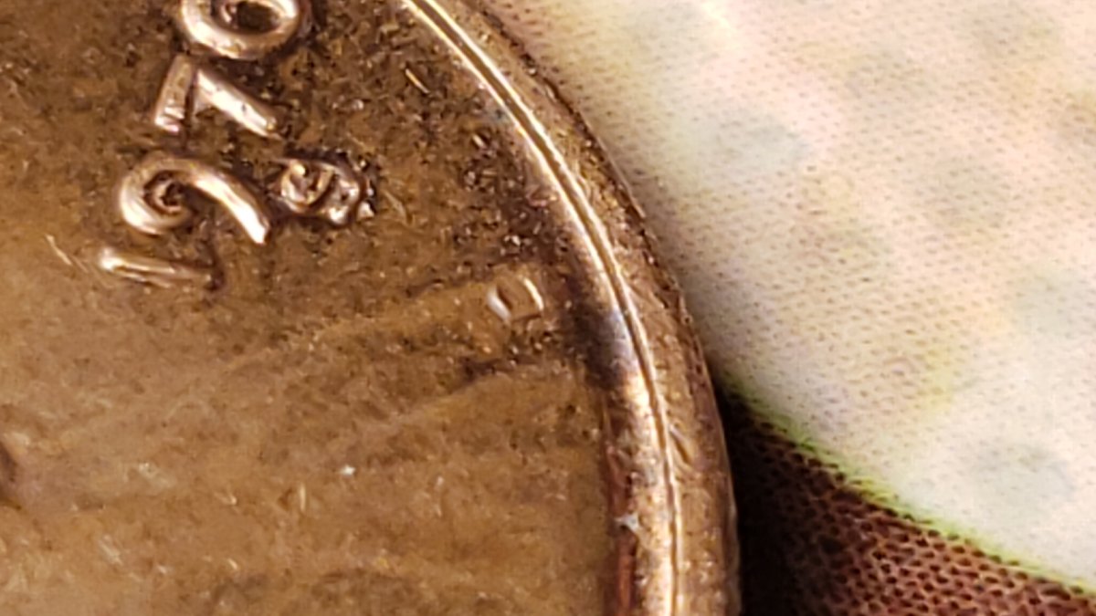 1970-S-Lincoln-Penny-D-In-Jacket?