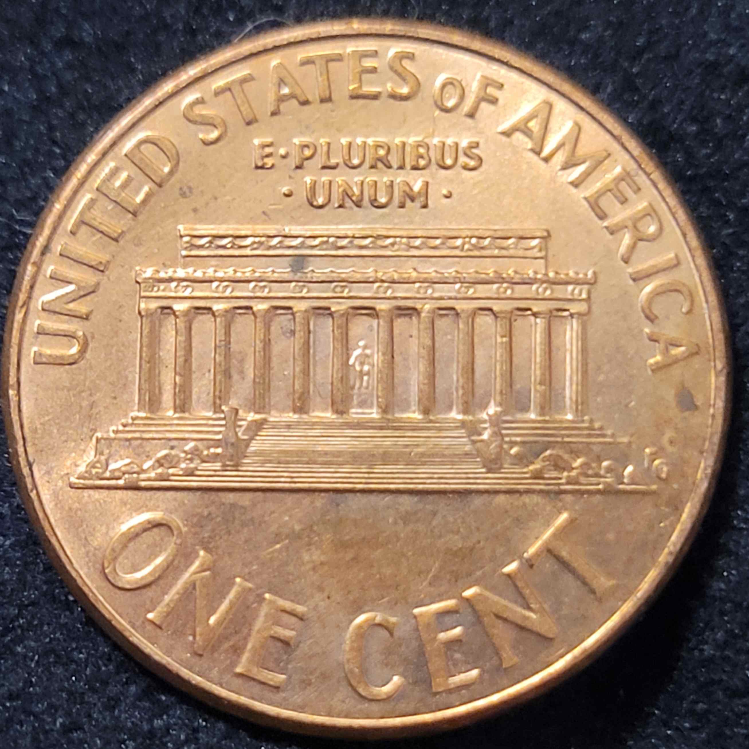 2007-D-Lincoln-Penny-Possible-Error-Under-Mint-Mark.-Help.