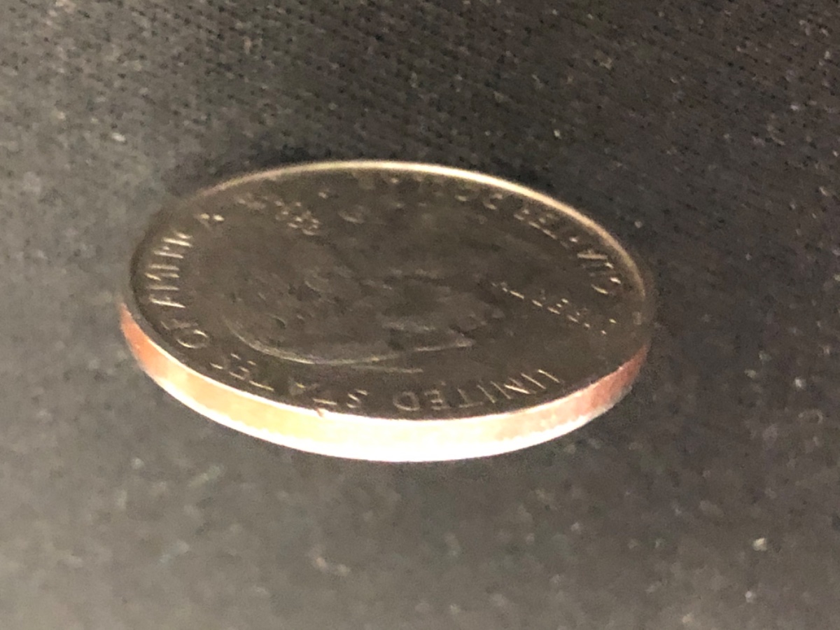 1999-Connecticut-D-State-Quarter-No-Reeded-Edge-Error?
