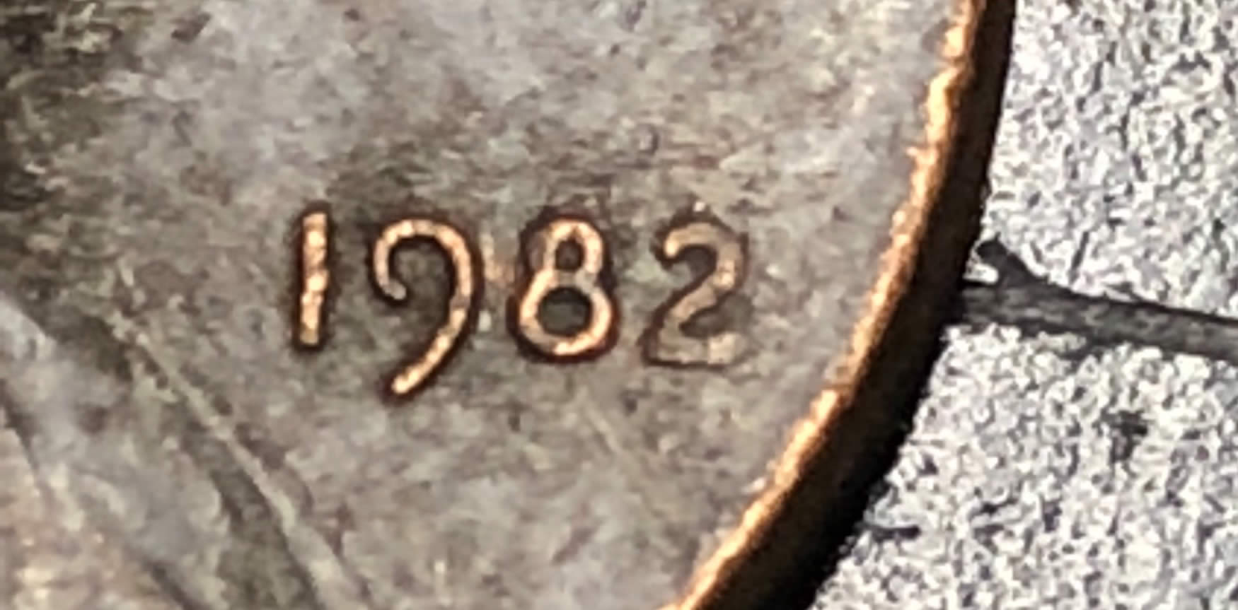 1982-Small-Date-Lmc.-Please-Confirm