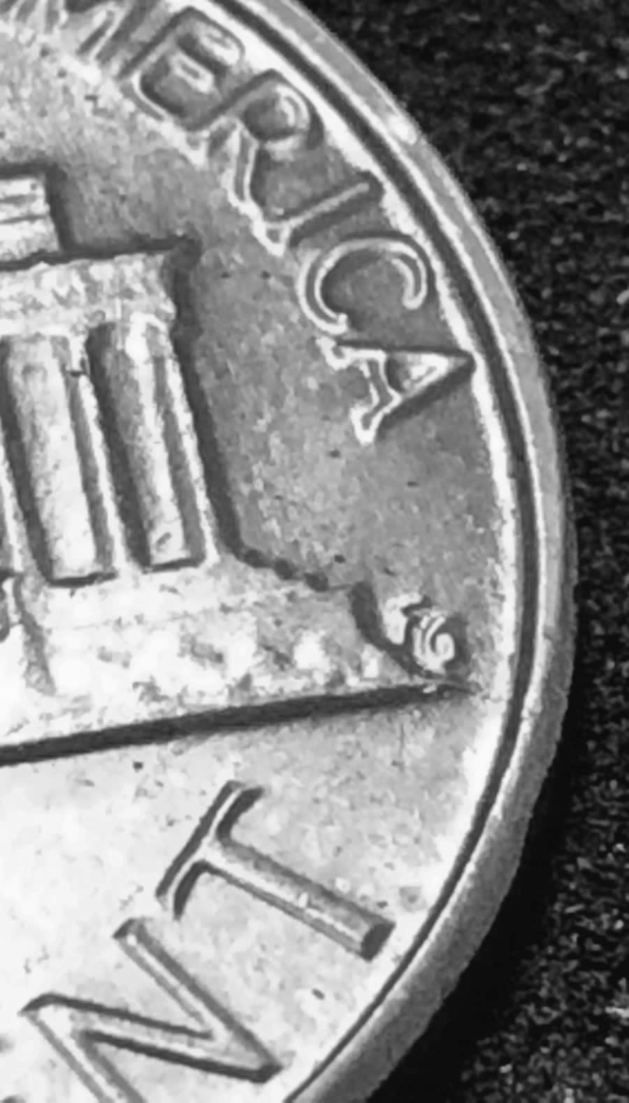 1983-LMC.-Can�t-Tell-If-This-Is-DDO-Or-Mechanical-On-Reverse