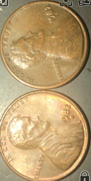 1982-D-&-1982-Lincoln-Cents-Small-And-Large-Data
